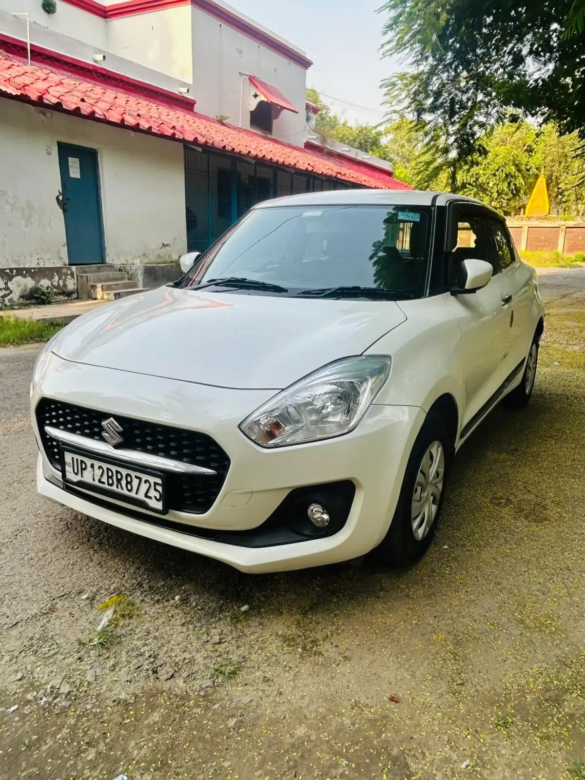 Suzuki Swift — photo 1