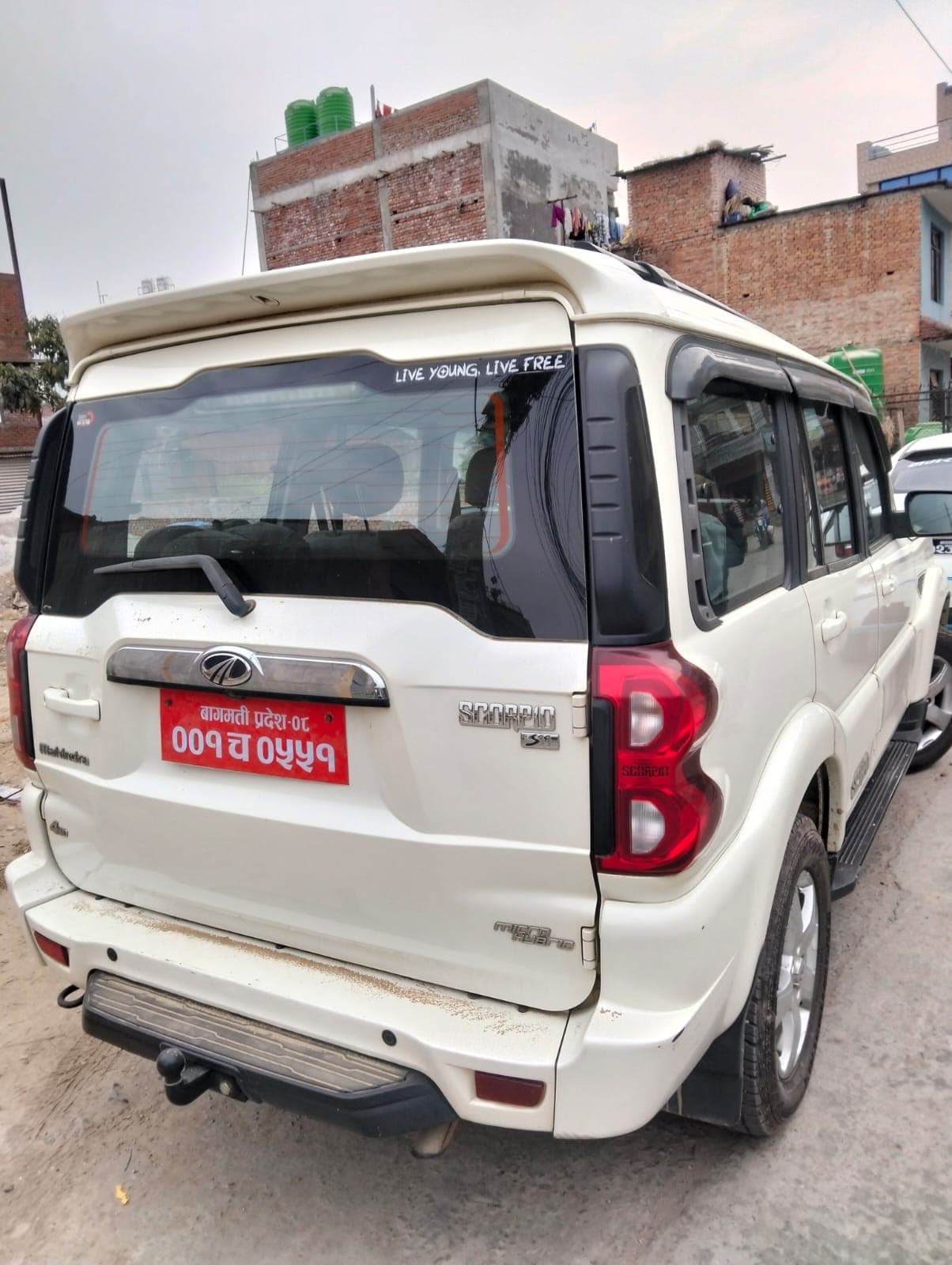 mahindra scorpio s11 4wd — photo 1